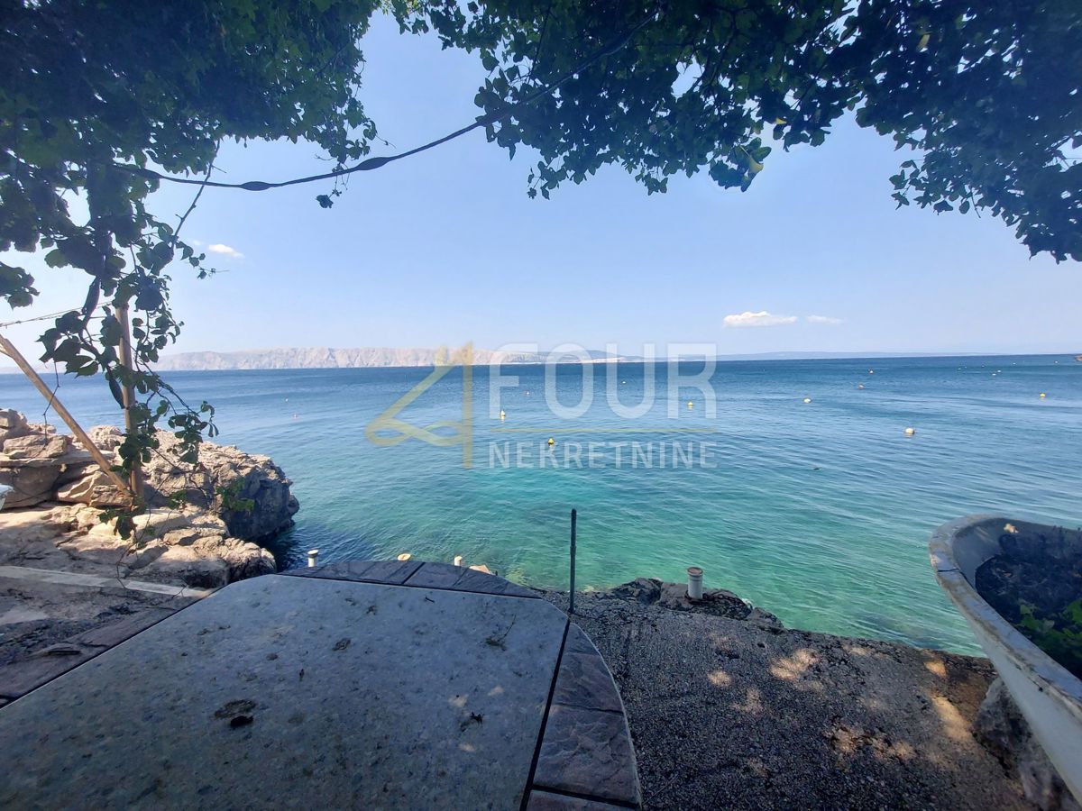 Novi Vinodolski, 180m2