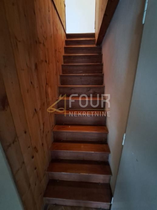 Vrbnik, 200m2