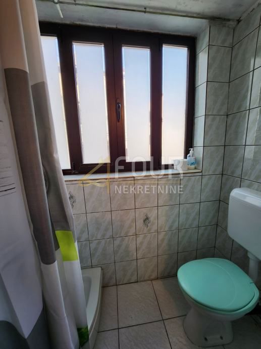 Vrbnik, 200m2