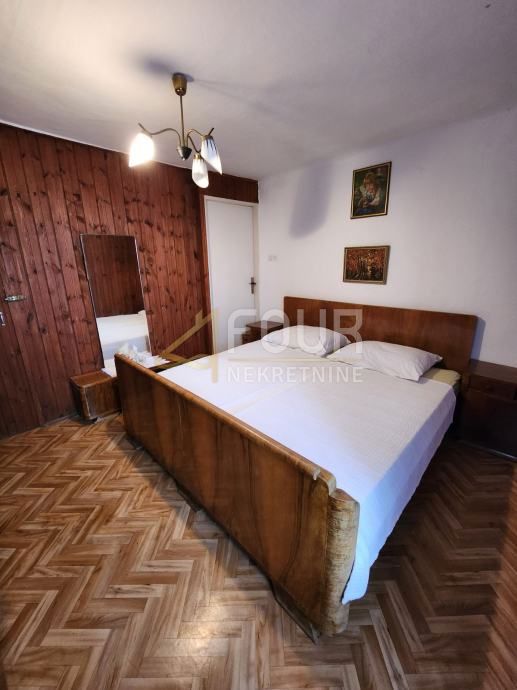 Vrbnik, 200m2