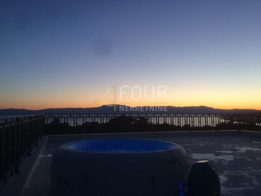 Šmrika, Kraljevica, 406m2