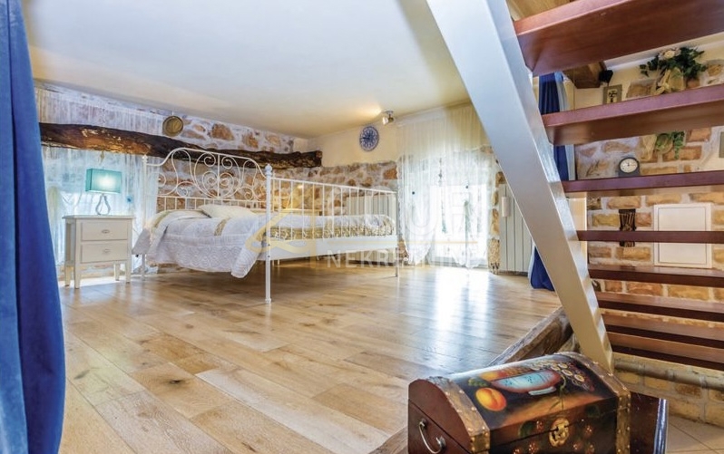 Šilo, Dobrinj, 170m2