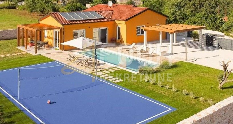 Svetvinčenat, 170m2