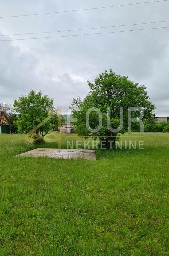 Podhum, Jelenje, 1.775m2