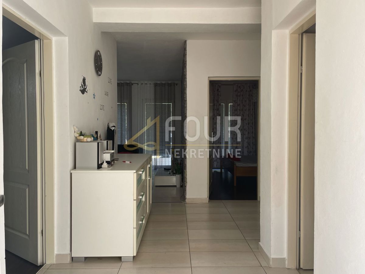 Novi Vinodolski, 200m2