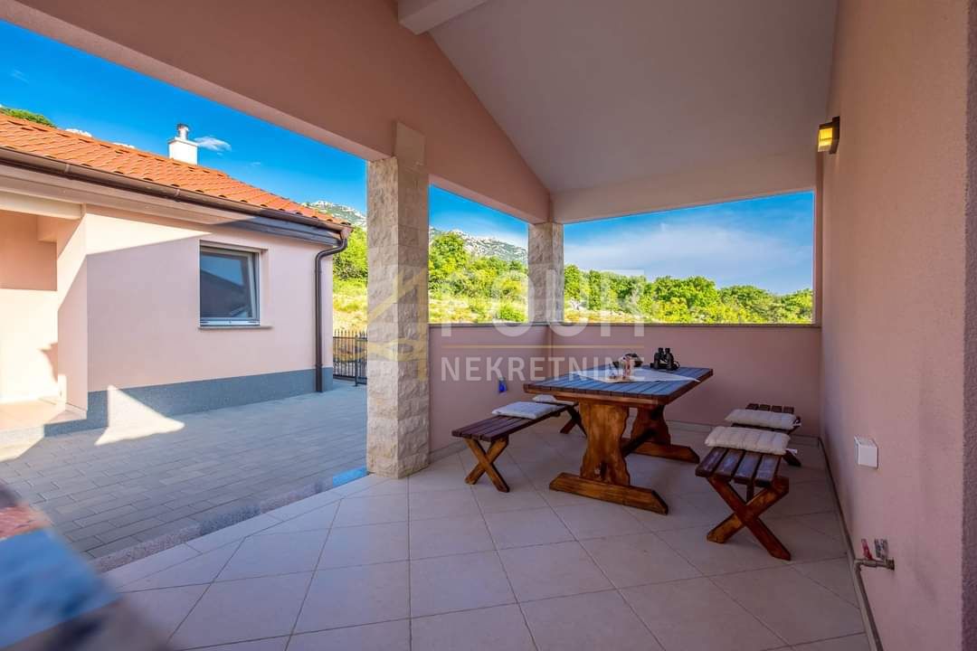 Jablanac, Senj, 213,23m2