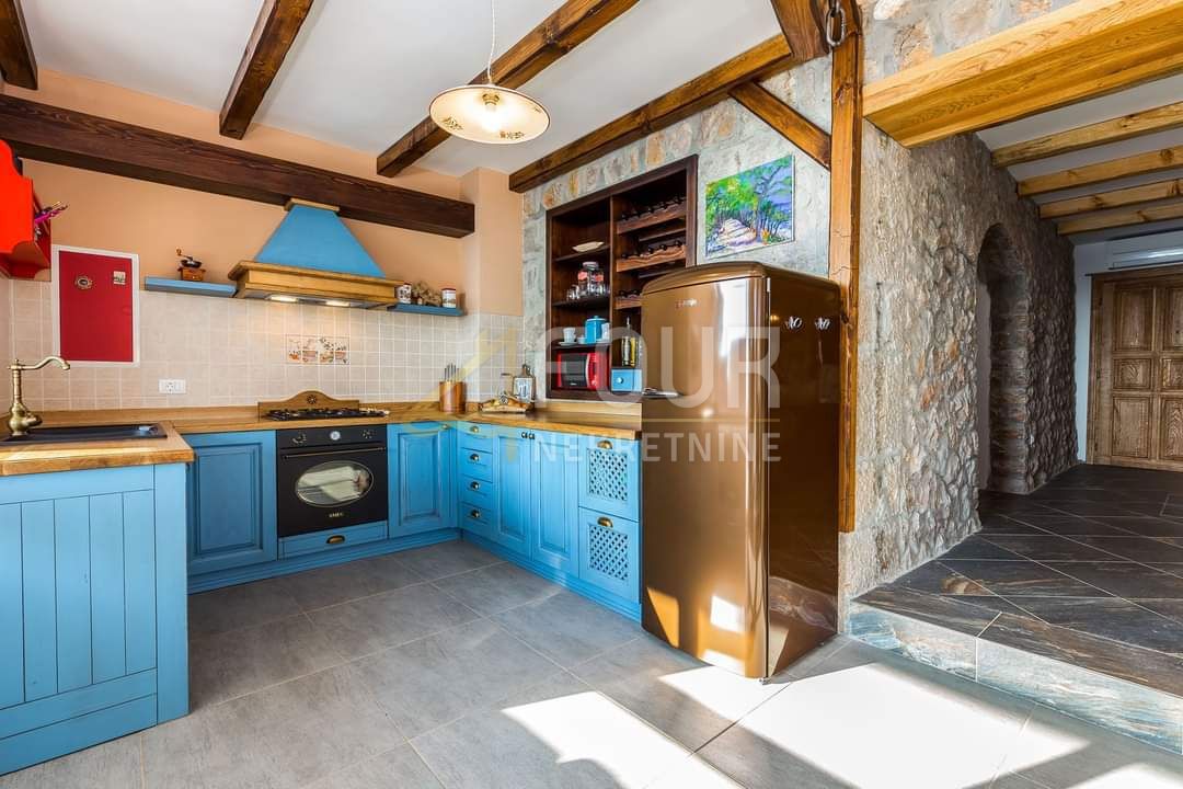 Jablanac, Senj, 213,23m2