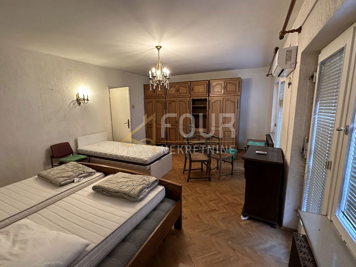 Selce, Crikvenica, 300m2