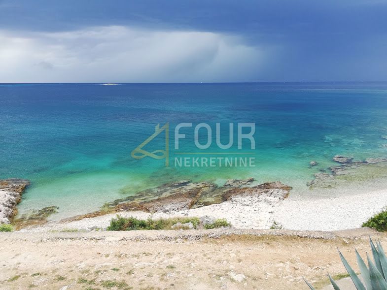 Unije, Mali Lošinj, 402m2