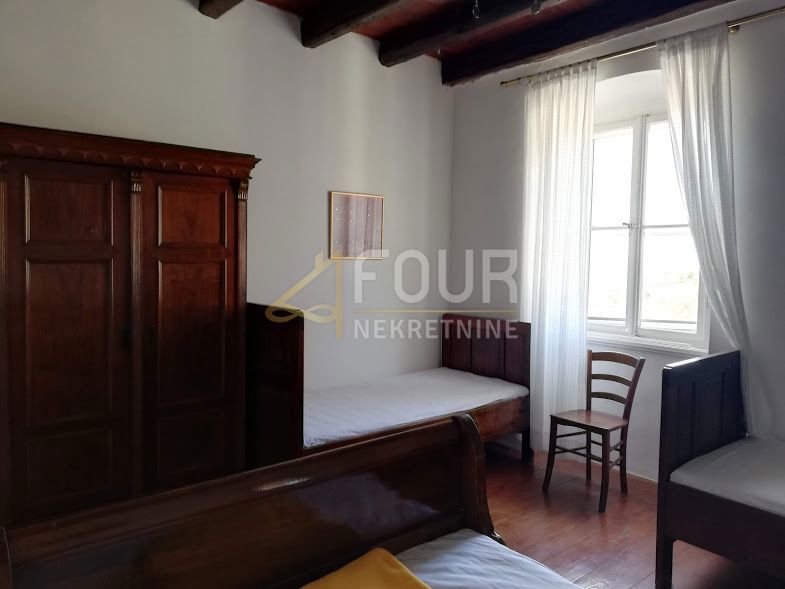 Unije, Mali Lošinj, 402m2