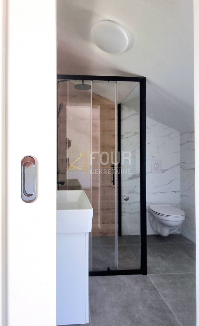 Crikvenica, 109,97m2