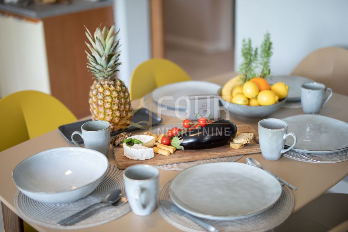 Klimno, Dobrinj, 210m2