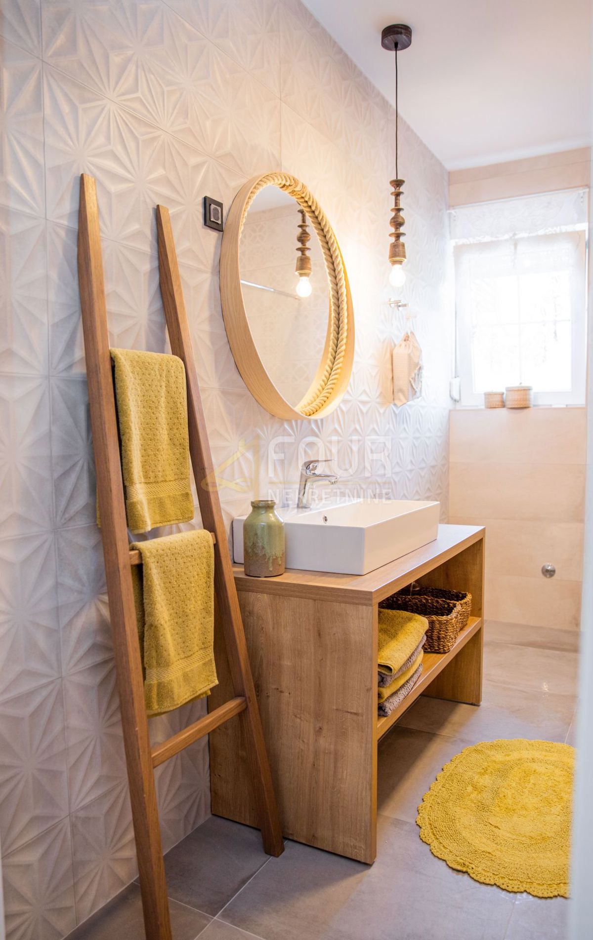 Klimno, Dobrinj, 210m2