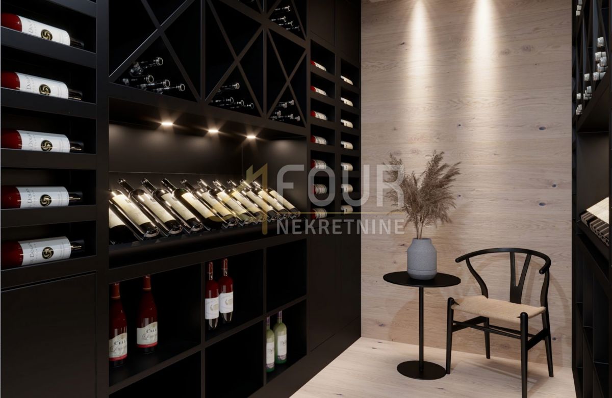 Volosko, Opatija, 156,35m2