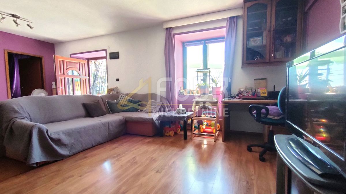 Srdoči, Rijeka, 220m2