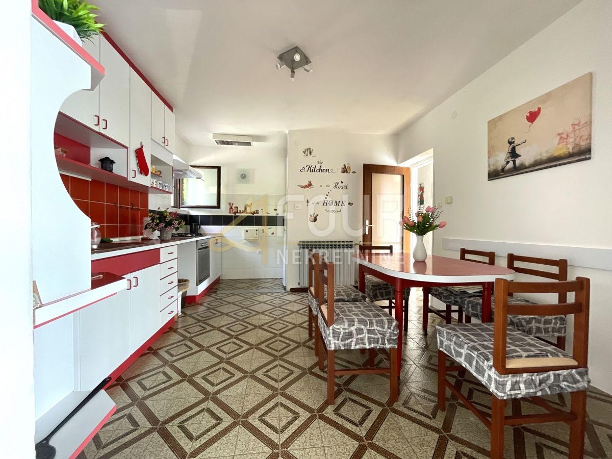 Mošćenice, Mošćenička Draga, 170m2