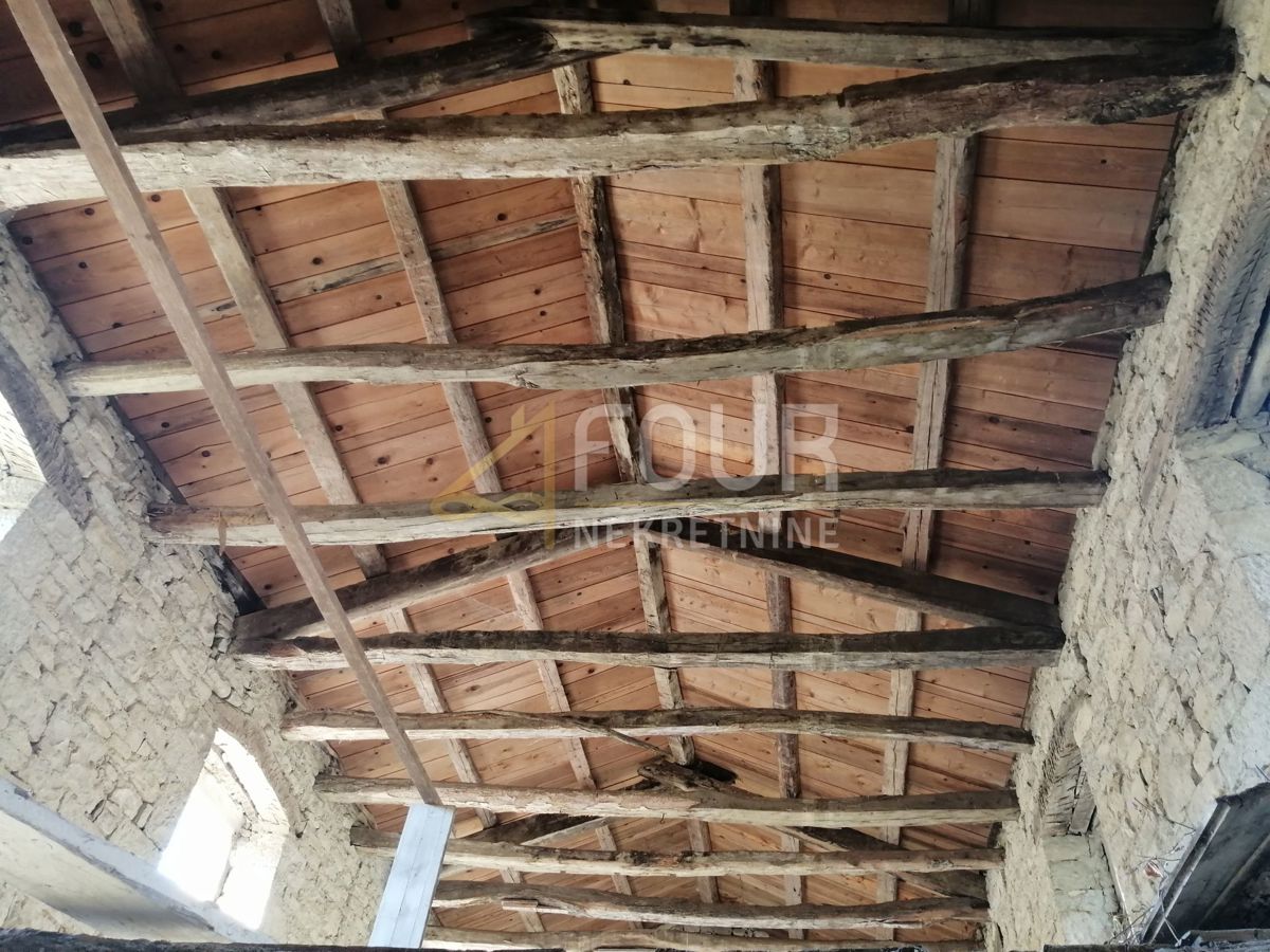 Motovun, 360m2