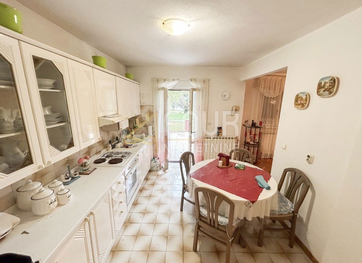 Labin, 80,38m2