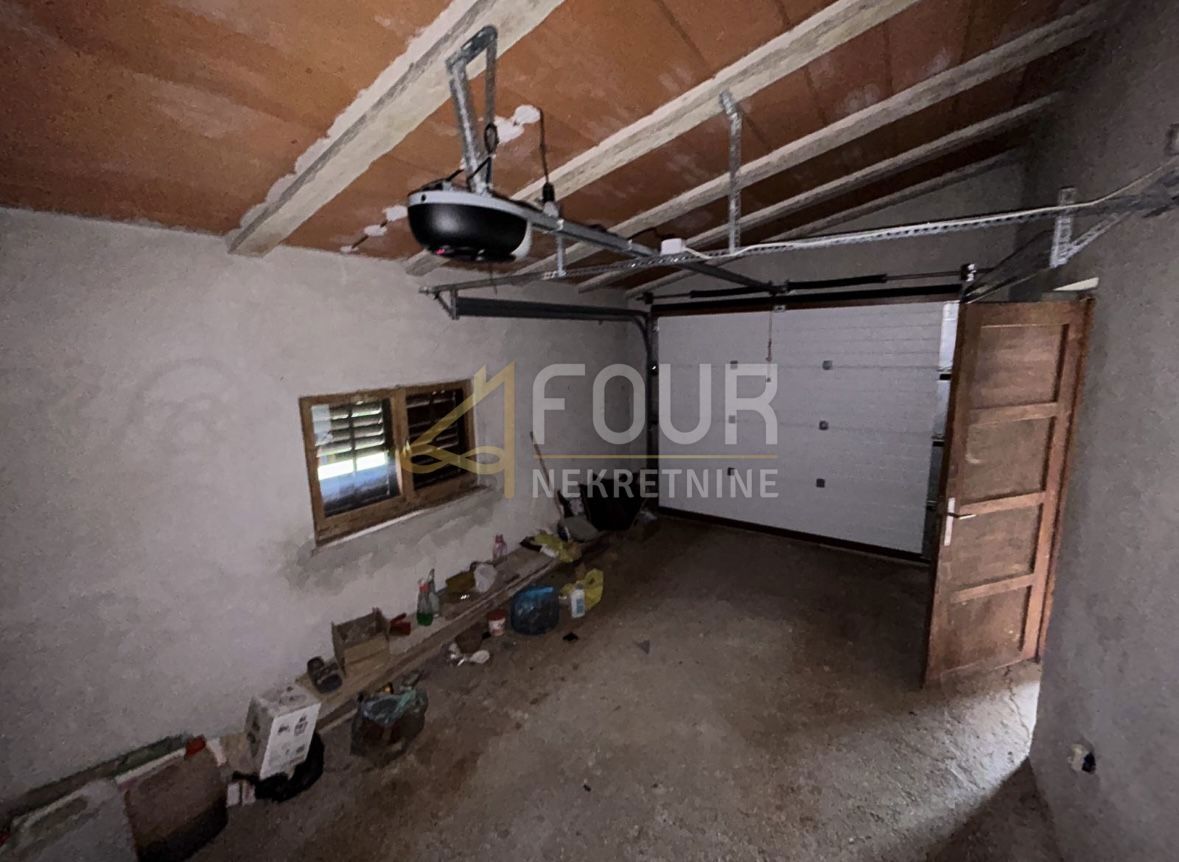 Labin, 80,38m2