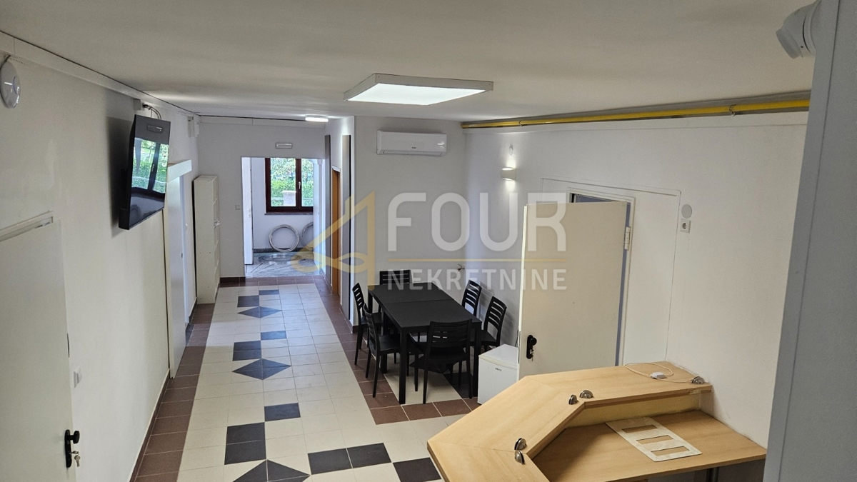 Soblinec, Sesvete, 790m2