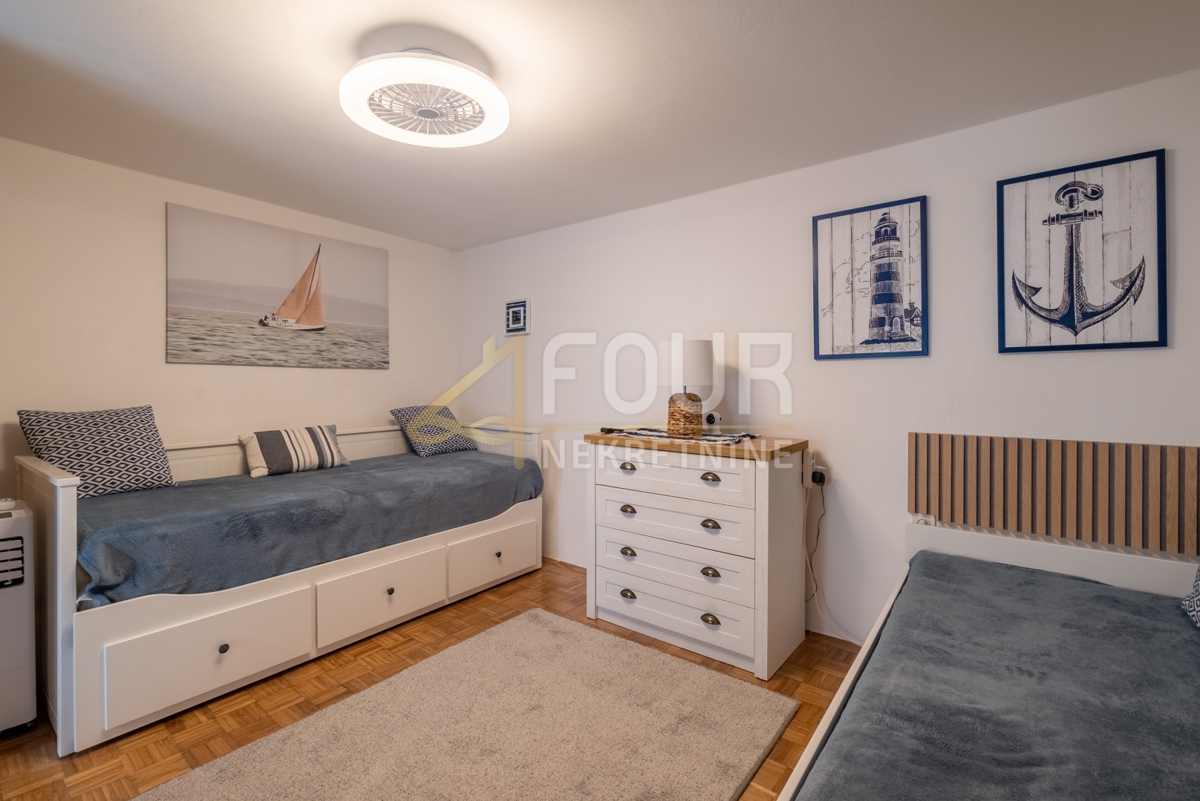 Selce, Crikvenica, 120m2