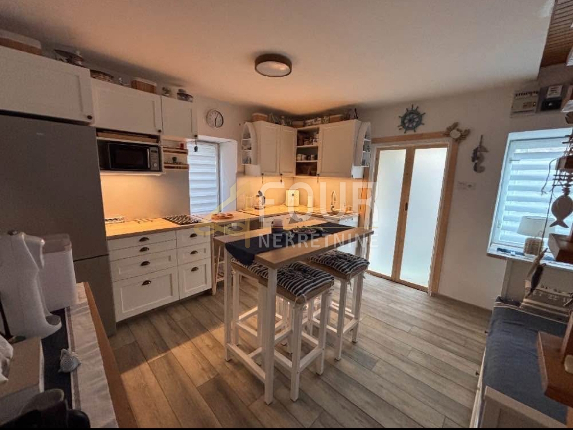 Selce, Crikvenica, 120m2