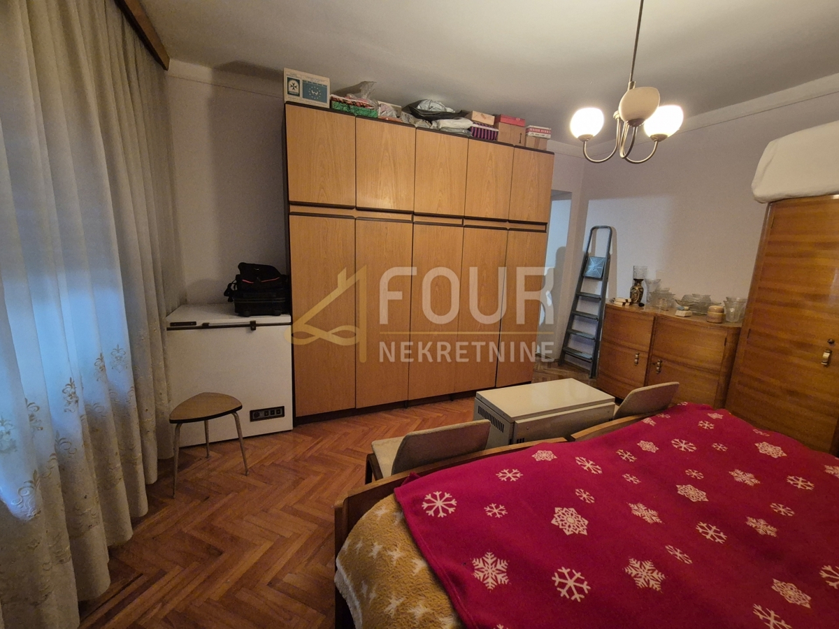 Pećine, Rijeka, 40,83m2