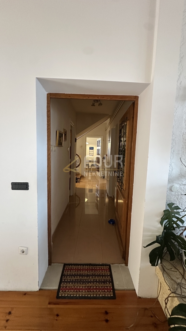 Trsat, Rijeka, 120,80m2