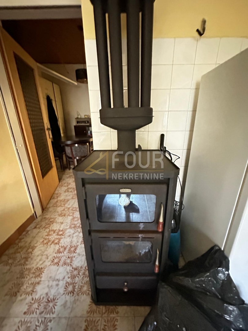 Monte Zaro, Pula, 251m2