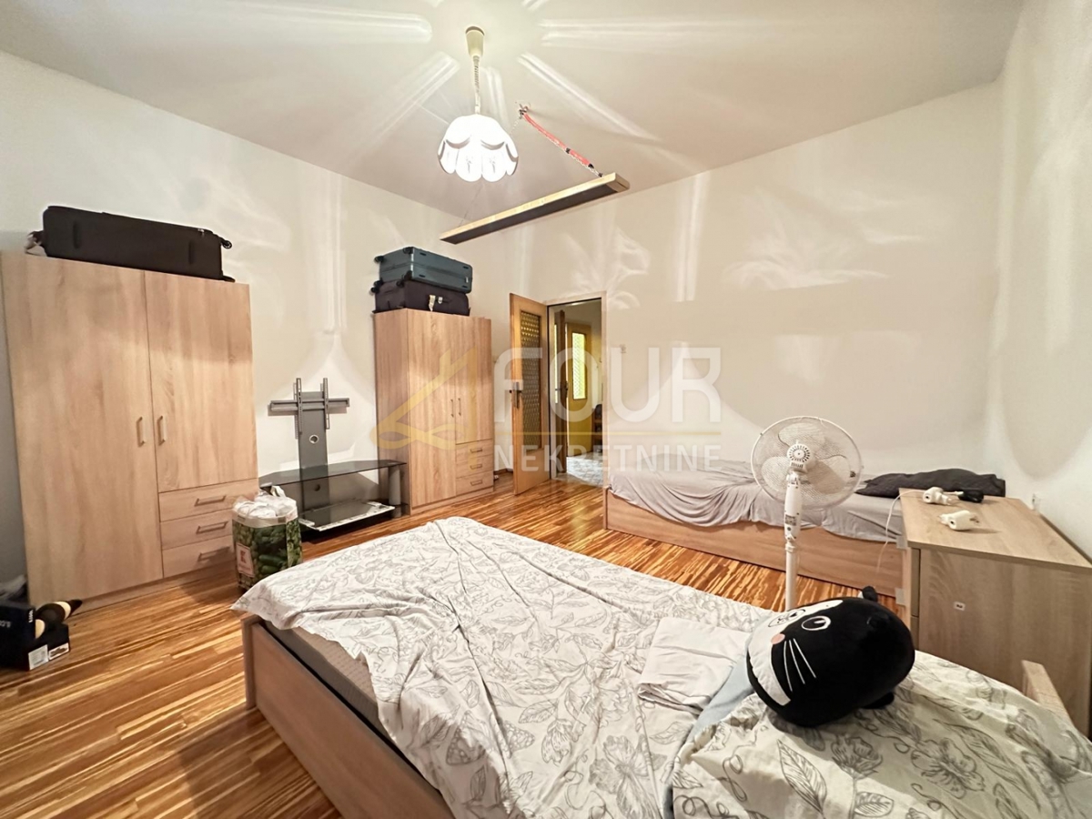 Monte Zaro, Pula, 251m2