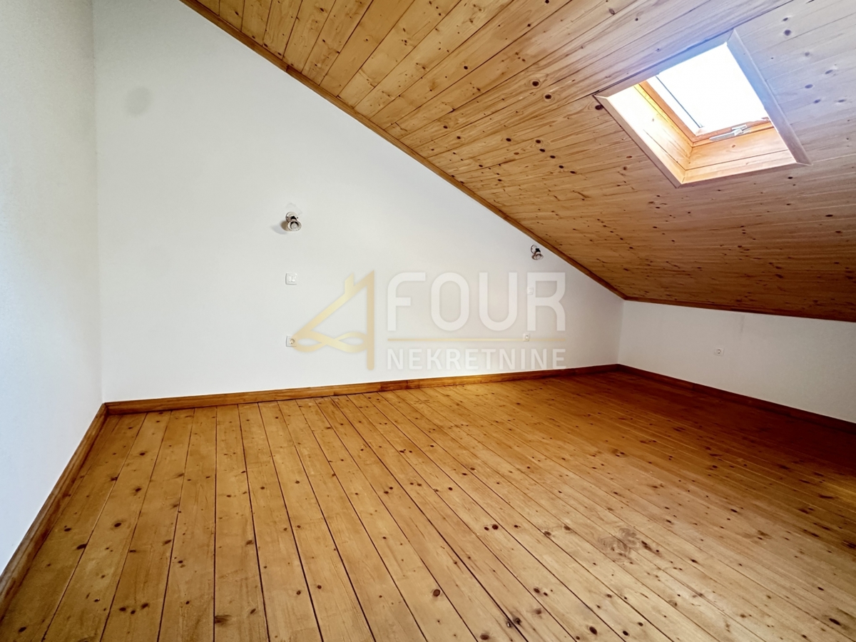 Monte Zaro, Pula, 251m2