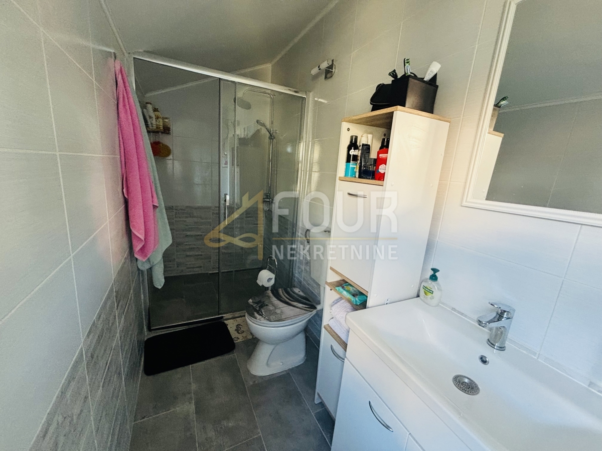 Orehovica, Rijeka, 73,44m2