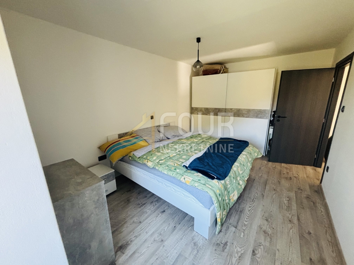 Orehovica, Rijeka, 73,44m2