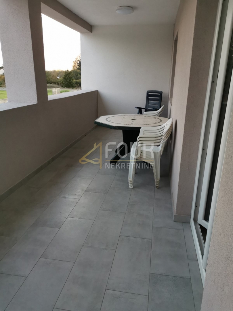Škatari, Pula, 205m2