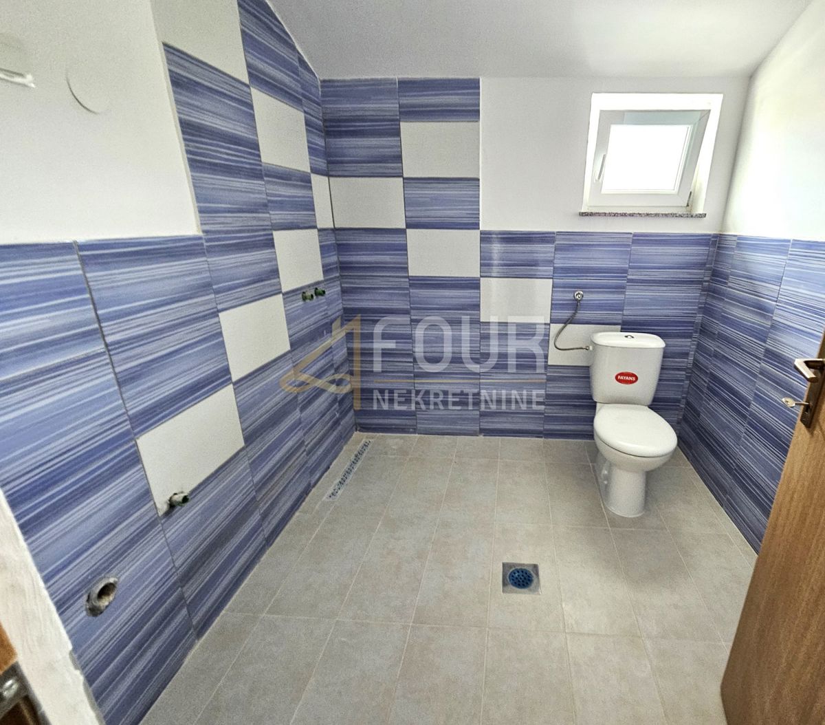 Šilo, Dobrinj, 39,40m2