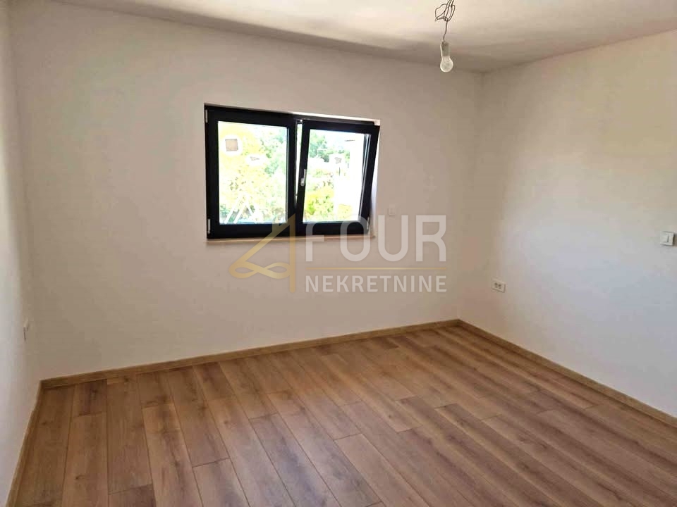 Svetvinčenat, 155m2