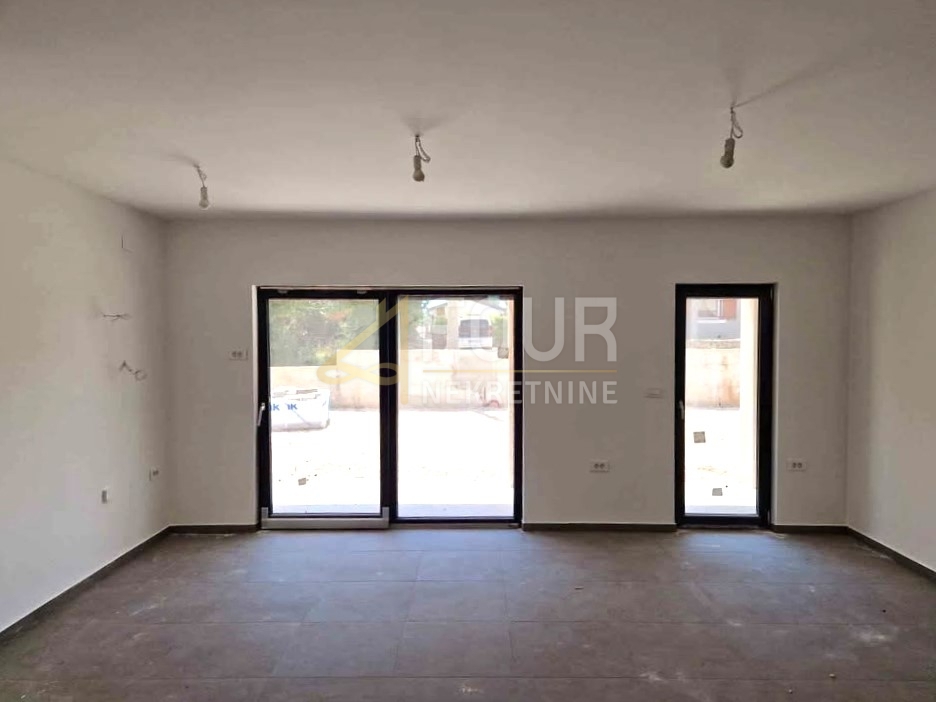 Svetvinčenat, 155m2