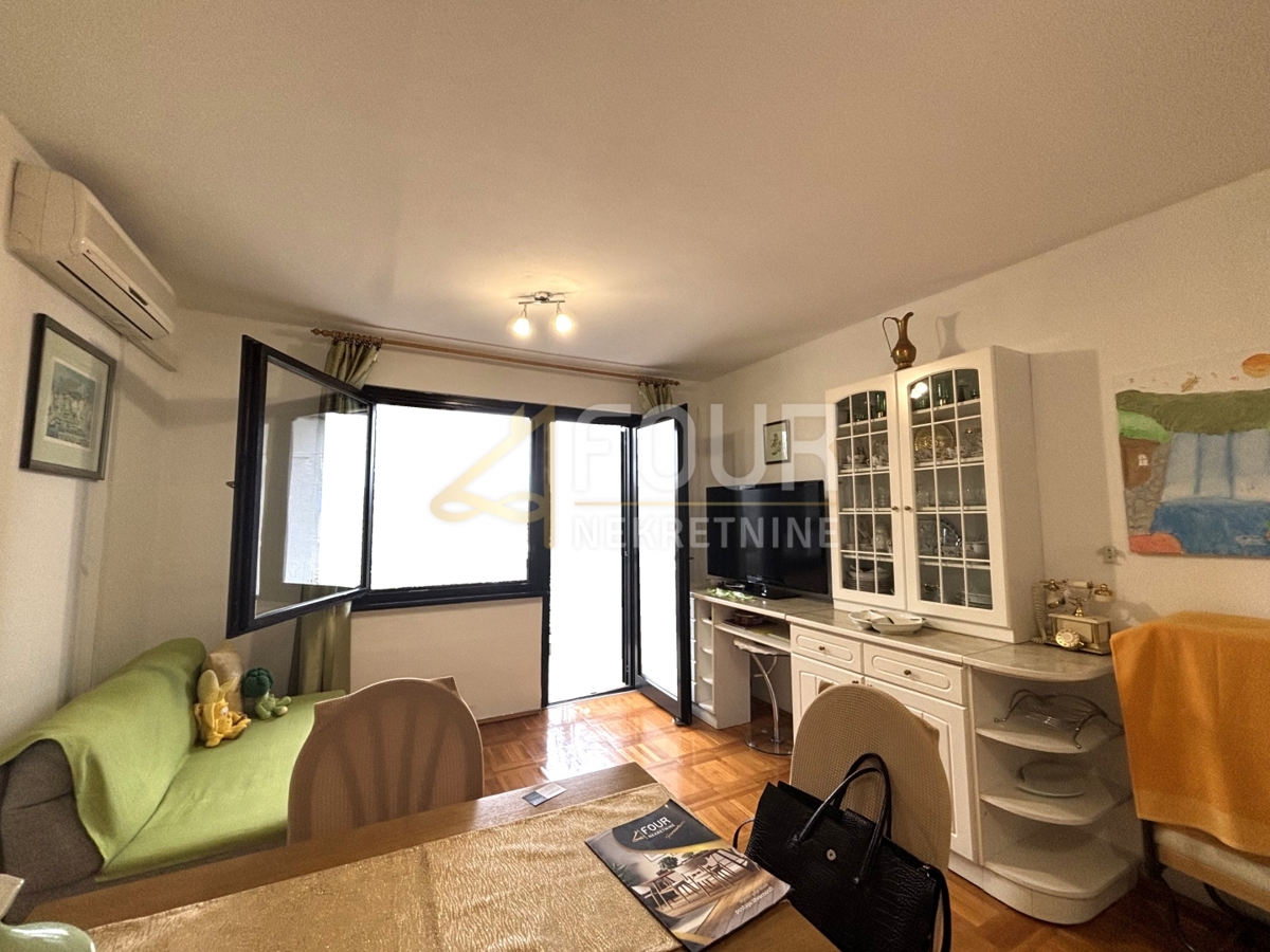 Fiume, Donja Drenova, monolocale con cucina e bagno separato, 39.95 metri quadrati, balcone, vista mare