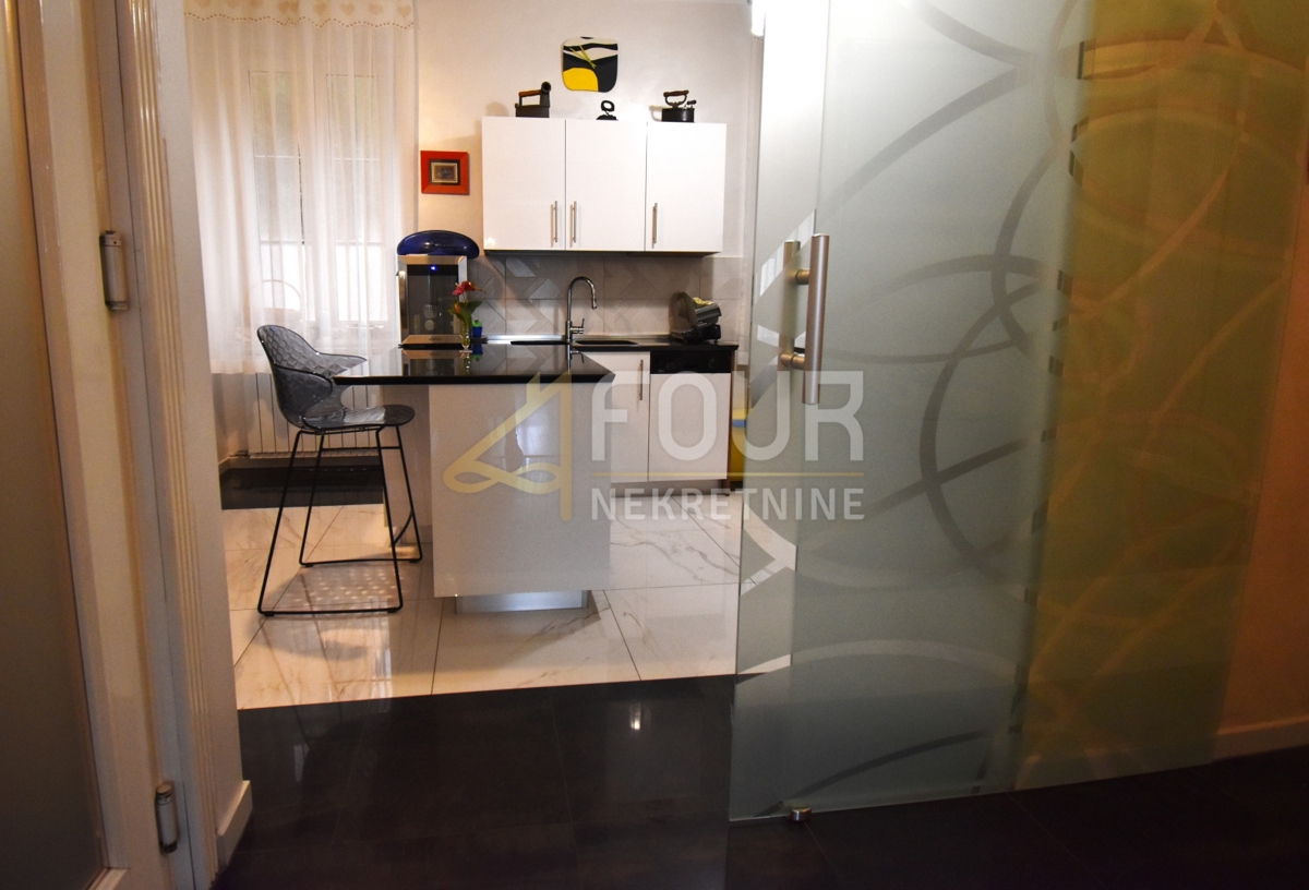 Pećine, Rijeka, 127,35m2