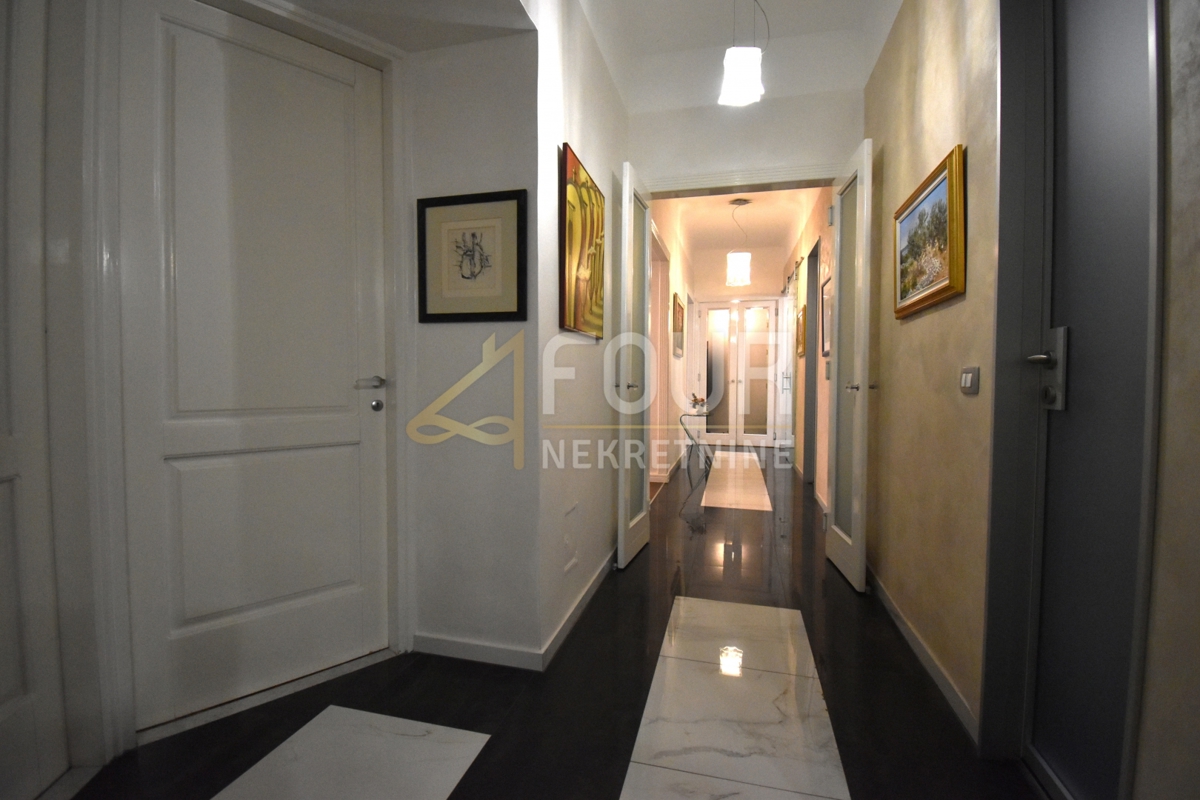 Pećine, Rijeka, 127,35m2