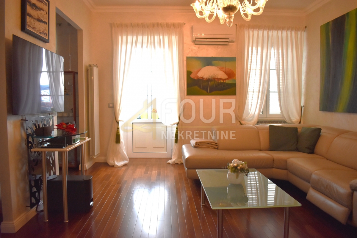 Pećine, Rijeka, 127,35m2