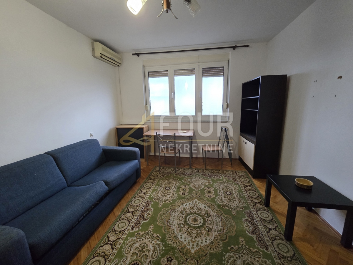 Pećine, Rijeka, 21m2