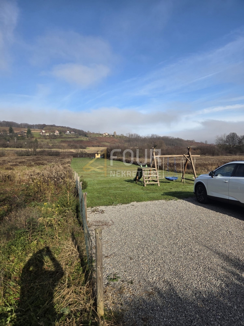 Karlovac - zona circostante, bellissima proprietà vicino alla Korana
