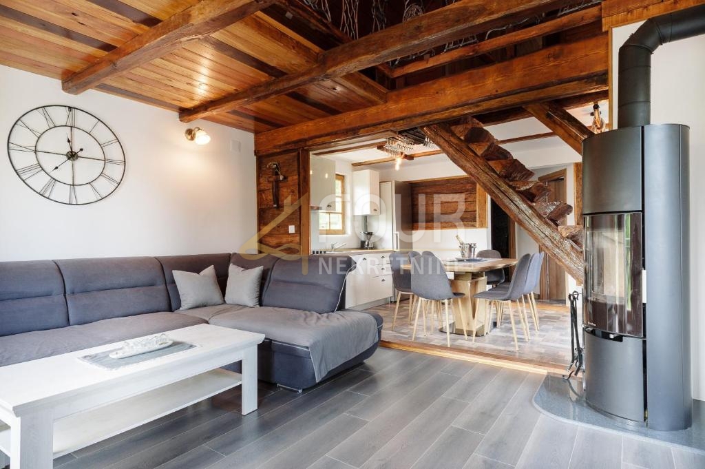 Karlovac - zona circostante, bellissima proprietà vicino alla Korana