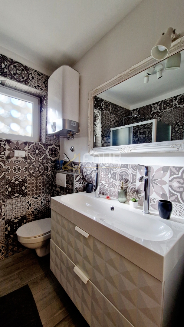 Centar, Pula, 96,36m2