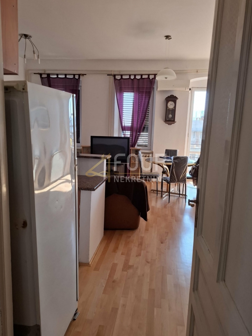 Centar, Rijeka, 117,63m2