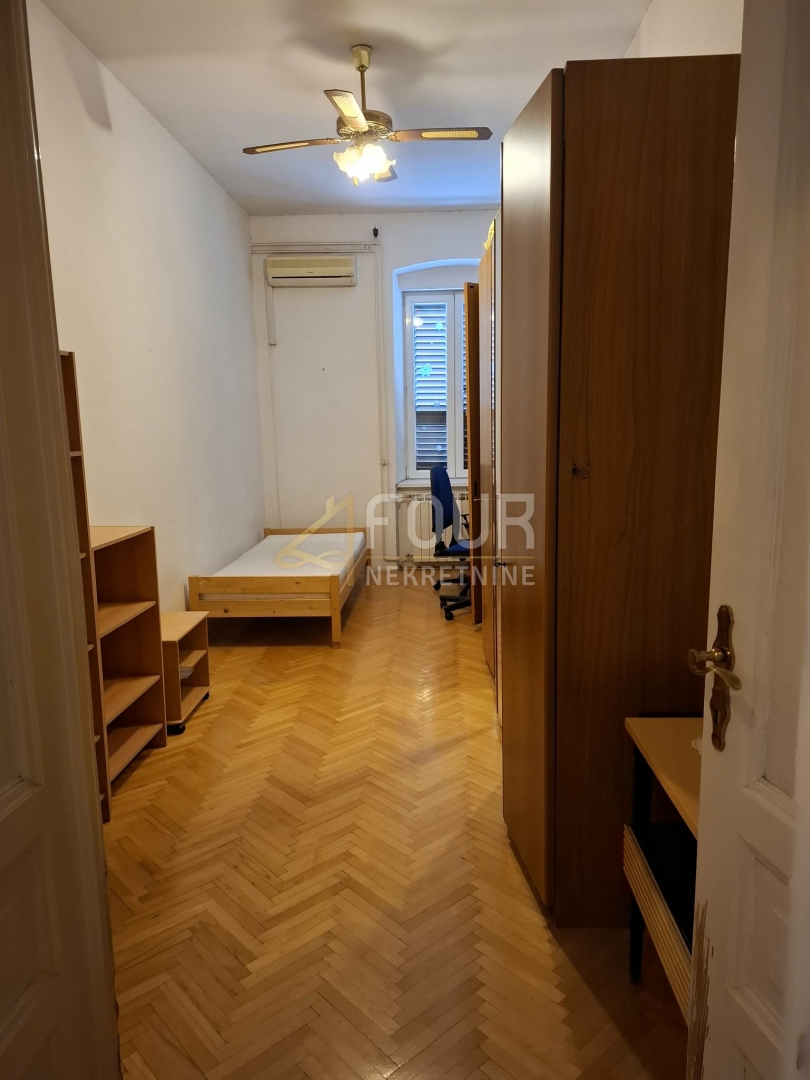 Centar, Rijeka, 117,63m2