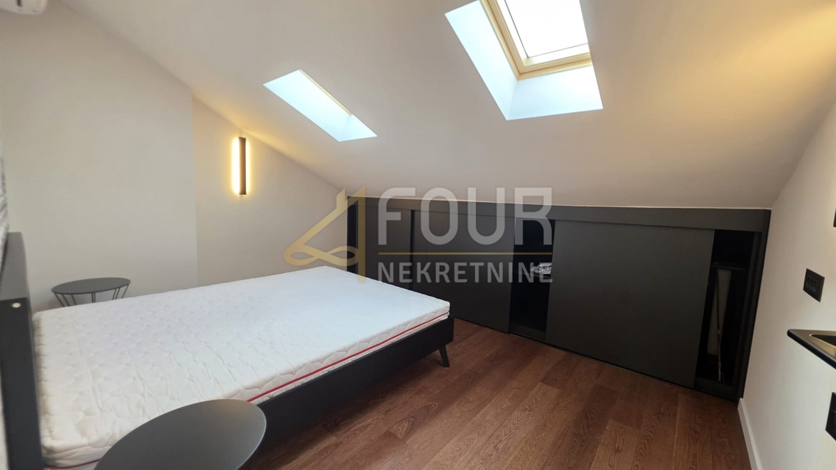 Fiume, centro cittadino, monolocale più soggiorno con cucina, 28.08m2, balcone