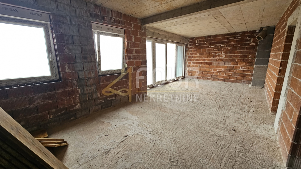 Srdoči, Rijeka, 104m2