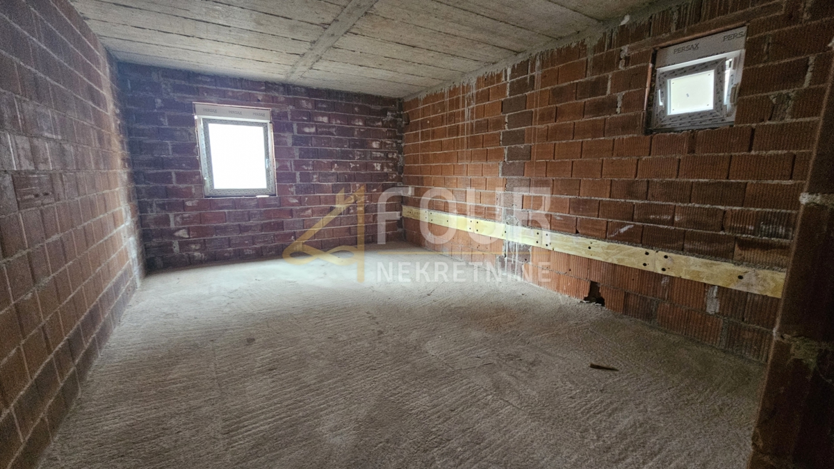 Srdoči, Rijeka, 104m2